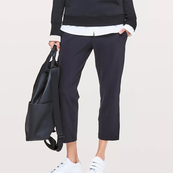 Lululemon On the Fly Crop 23" - Picture 2 of 7